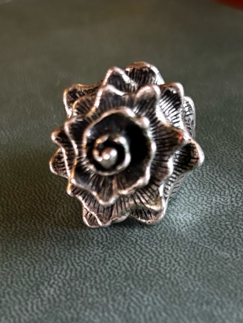 Vintage Lucky Antique Silver Conch Statement Ring size 7